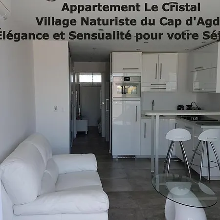 Le Cristal Port Ambonne Village Naturiste Apartment Agde