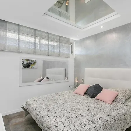 Le Cristal Port Ambonne Village Naturiste Apartment