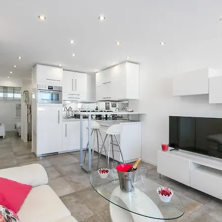 Le Cristal Port Ambonne Village Naturiste Apartment Agde