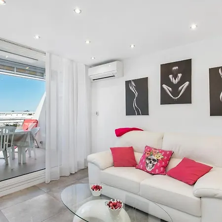 Le Cristal Port Ambonne Village Naturiste * Agde