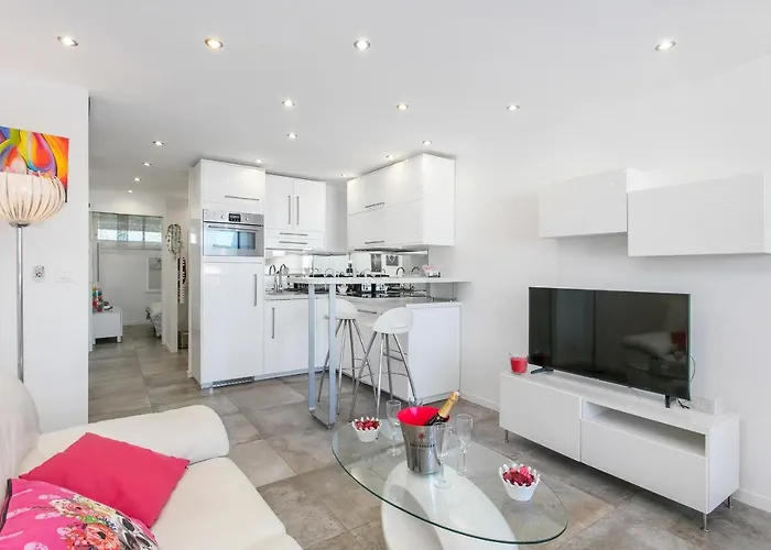 Le Cristal Port Ambonne Village Naturiste Apartamento Agde